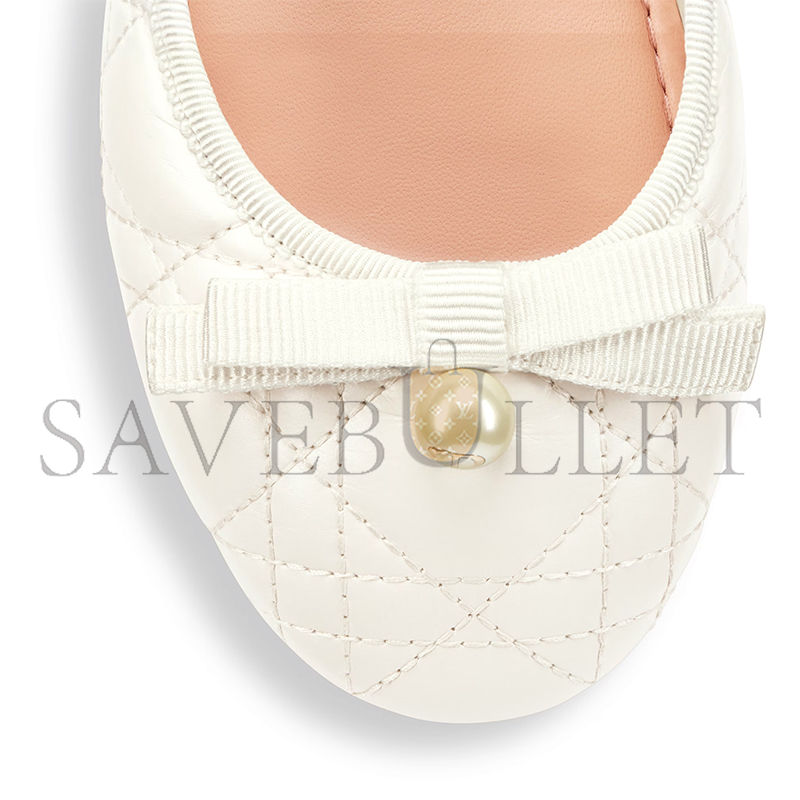 D*or ballet flat white quilted cannage calfskin kcb877cqc_s03w